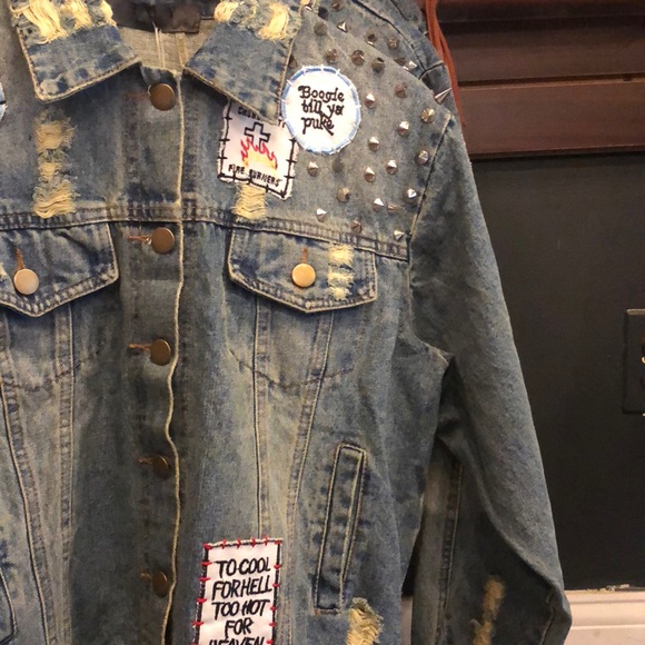 Jacket - Picture 3 of 4